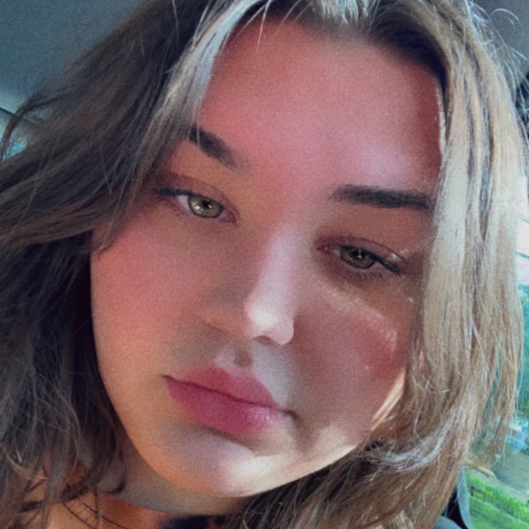 ashlyne_casss